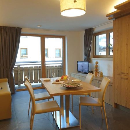 Casa Giusto Lägenhet Livigno Exteriör bild